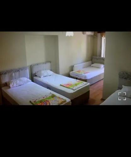 Koesem Motel Oeren Bed & Breakfast Burhaniye